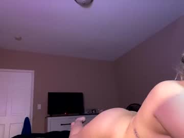 couple Free XXX Cams with simplystunning02