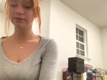 girl Free XXX Cams with skyeevanz