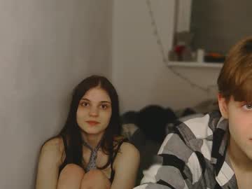 couple Free XXX Cams with dematrix76