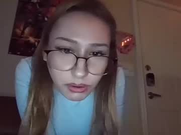 girl Free XXX Cams with madiosnrios