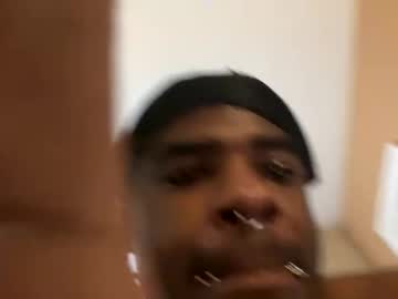 couple Free XXX Cams with traphouseslim