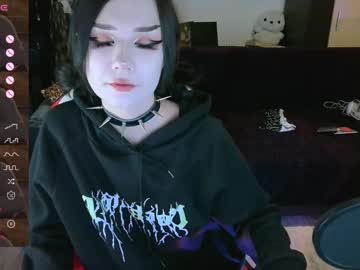 girl Free XXX Cams with broodmommyy3