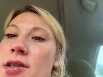 girl Free XXX Cams with emmwarr1514