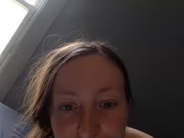 couple Free XXX Cams with tastytoy23