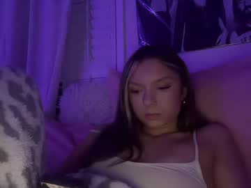 girl Free XXX Cams with kateevanss_