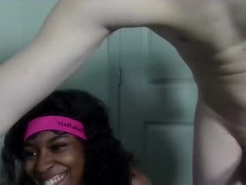 couple Free XXX Cams with tommyoceanandcocoa
