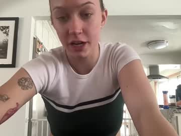 girl Free XXX Cams with carlyy13